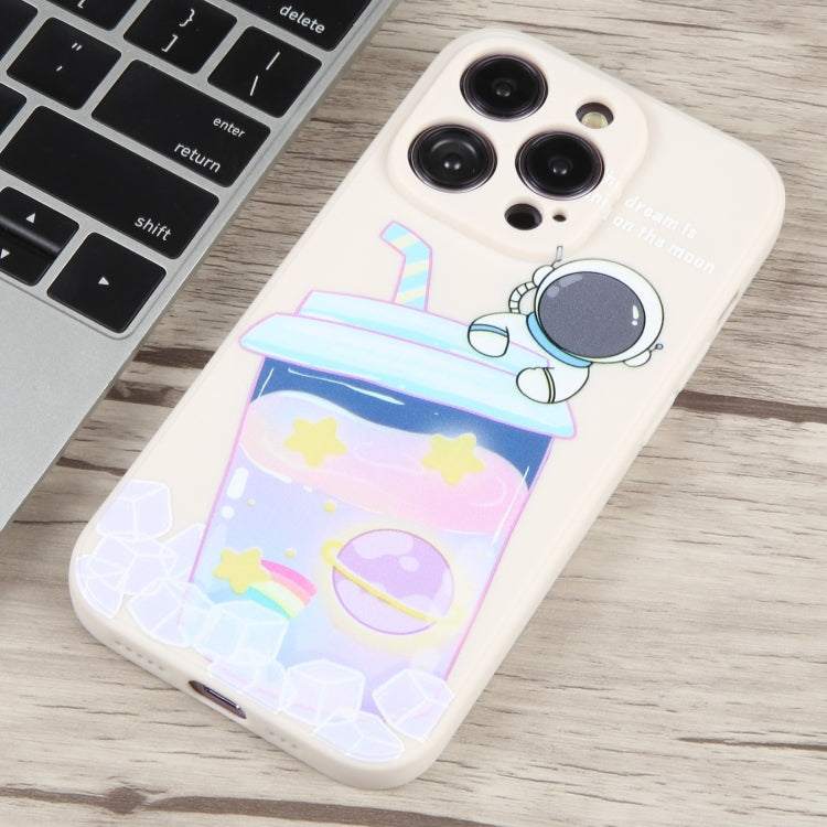 For iPhone 15 Pro Milk Tea Astronaut Pattern Liquid Silicone Phone Case(Ivory White) - HoMEdemic™ 