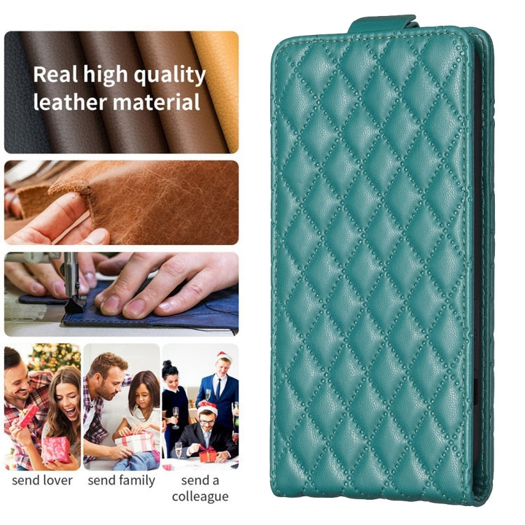 For iPhone 15 Pro Diamond Lattice Vertical Flip Leather Phone Case(Green) - HoMEdemic™ 