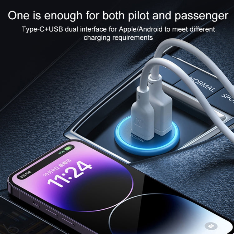 MOMAX UC18 30W Dual Port QC3.0 Car Fast Charger - HoMEdemic™ 