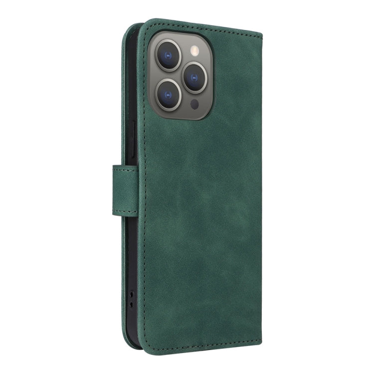 For iPhone 15 Pro Max Skin Feel Magnetic Flip Leather Phone Case(Green) - HoMEdemic™ 