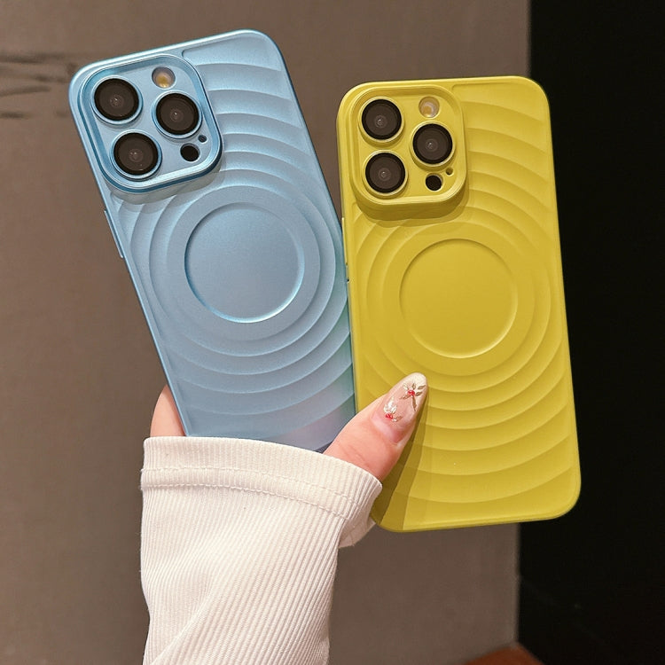 For iPhone 15 Pro Wave Texture PC Shockproof Phone Case(White) - HoMEdemic™ 