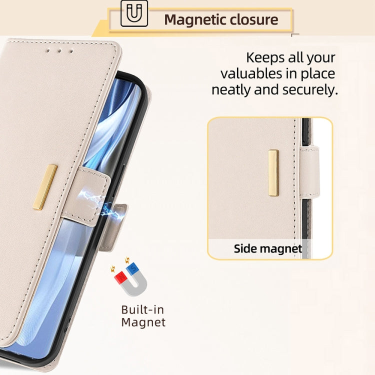 For Samsung Galaxy S24 5G Crossbody Chain Leather Phone Case(White) - HoMEdemic™ 