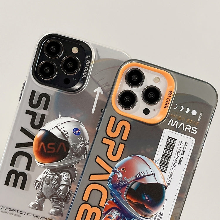 For iPhone 15 Pro Astronaut Pattern PC Phone Case(Gray Astronaut) - HoMEdemic™ 
