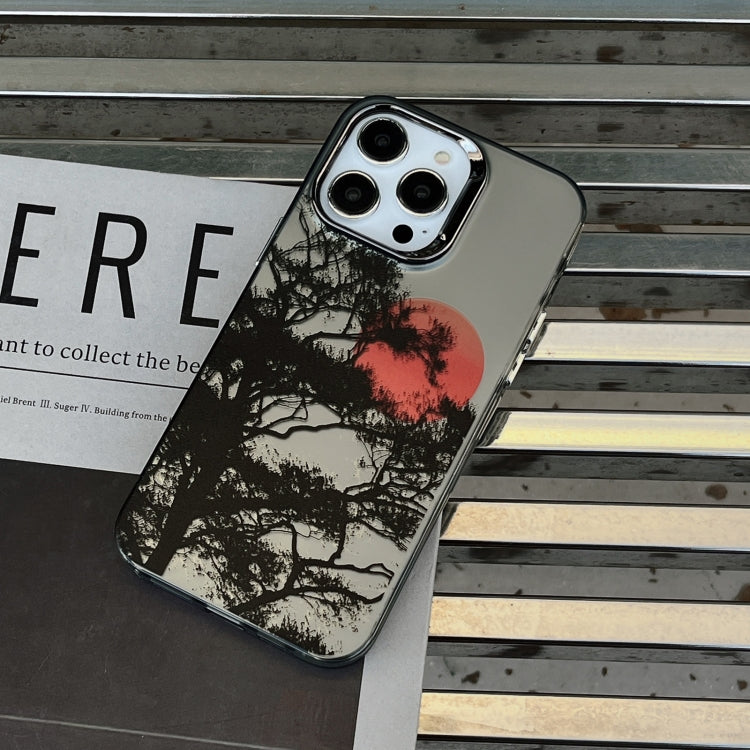 For iPhone 15 Pro Colored Silver Plating Sunset Phone Case(Right) - HoMEdemic™ 