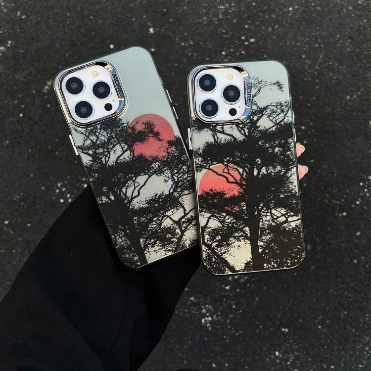 For iPhone 15 Pro Colored Silver Plating Sunset Phone Case(Right) - HoMEdemic™ 
