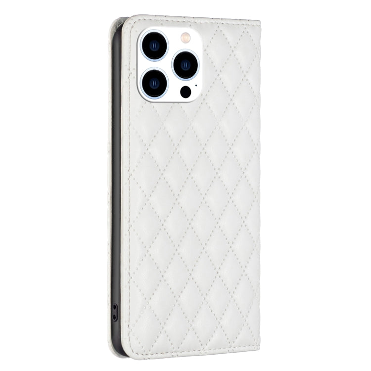 For iPhone 15 Pro Diamond Lattice Magnetic Leather Flip Phone Case(White) - HoMEdemic™ 