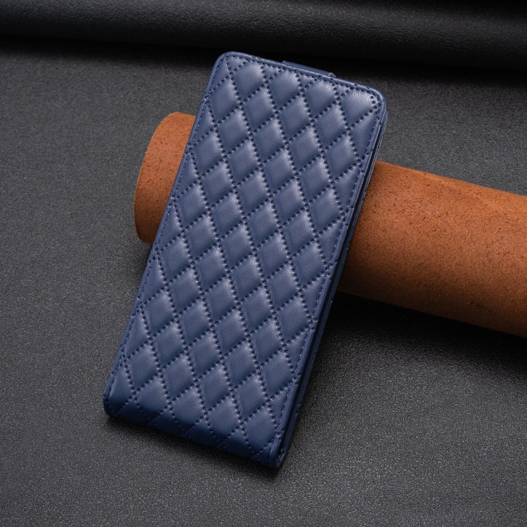 For iPhone 15 Pro Diamond Lattice Vertical Flip Leather Phone Case(Blue) - HoMEdemic™ 