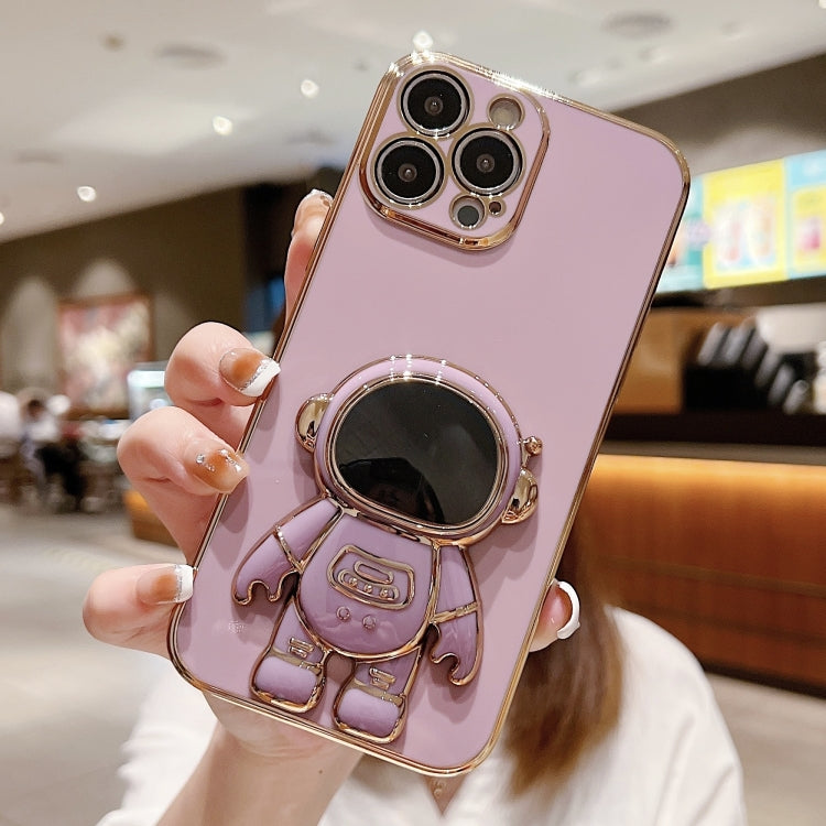 For iPhone 15 Pro Electroplating Astronaut Holder Phone Case(Purple) - HoMEdemic™ 