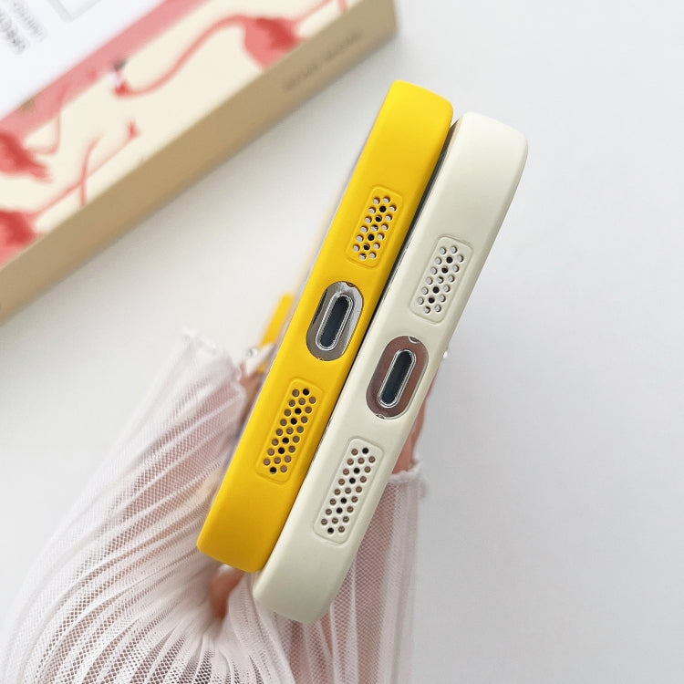 For iPhone 15 Pro Liquid Angel Eyes Dopamine TPU Phone Case(CD Player) - HoMEdemic™ 