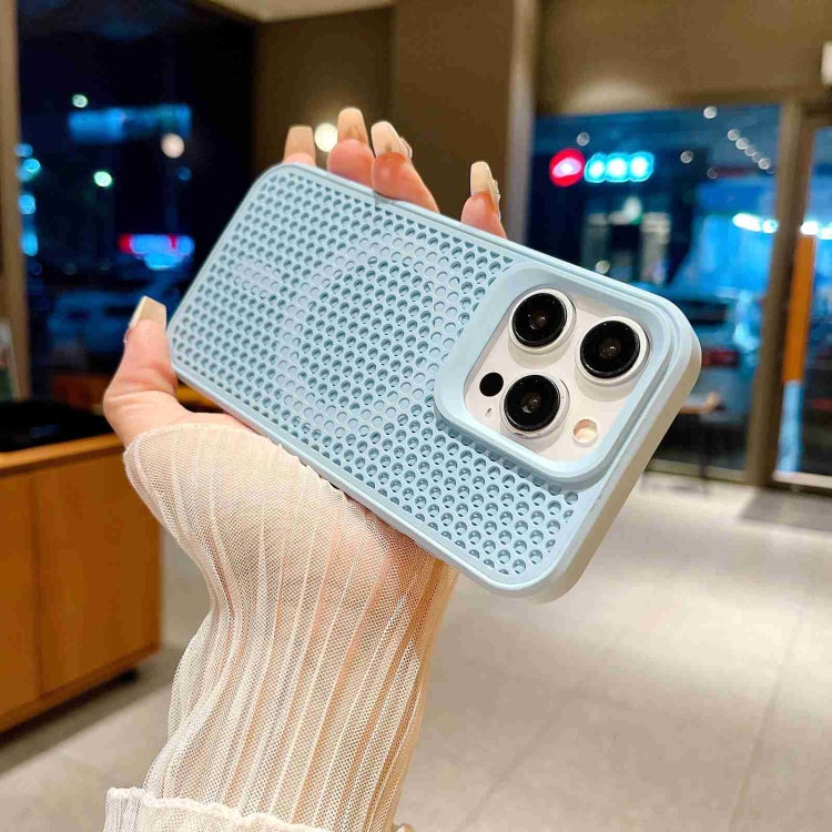 For iPhone 15 Pro MagSafe Magnetic Heat Dissipation Phone Case(Sky Blue) - HoMEdemic™ 