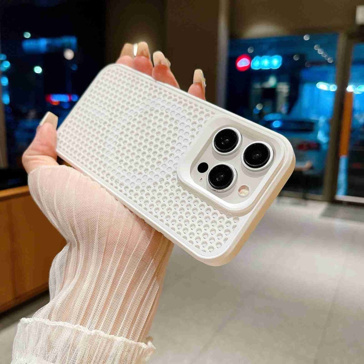 For iPhone 15 Pro MagSafe Magnetic Heat Dissipation Phone Case(White) - HoMEdemic™ 