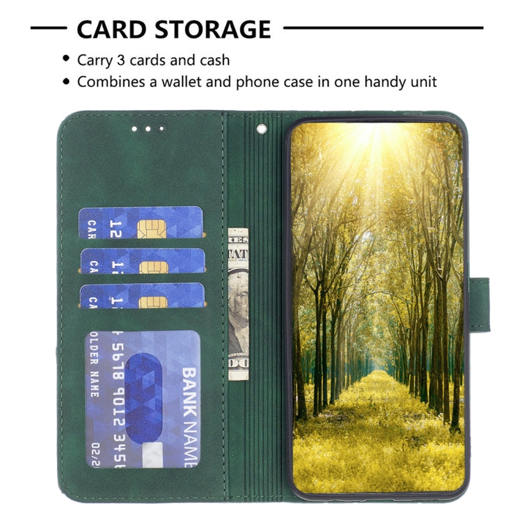 For iPhone 15 Pro Max Magnetic Buckle Rhombus Texture Leather Phone Case(Green) - HoMEdemic™ 