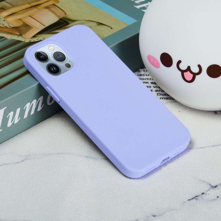 For iPhone 15 Pro Solid Color Silicone Phone Case(Purple) - HoMEdemic™ 