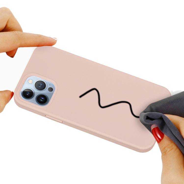 For iPhone 15 Pro Solid Color Silicone Phone Case(Sand Pink) - HoMEdemic™ 