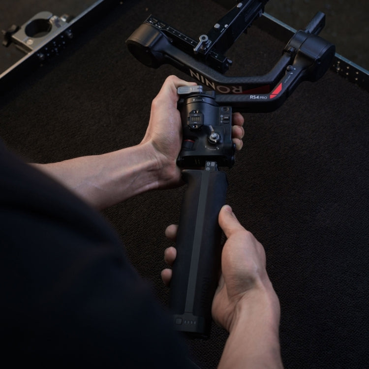 Original RS BG70 High-Capacity 4800mAh Battery Grip For DJI RS 4 Pro/RS 4/RS 3 Pro/RS 3 - HoMEdemic™ 