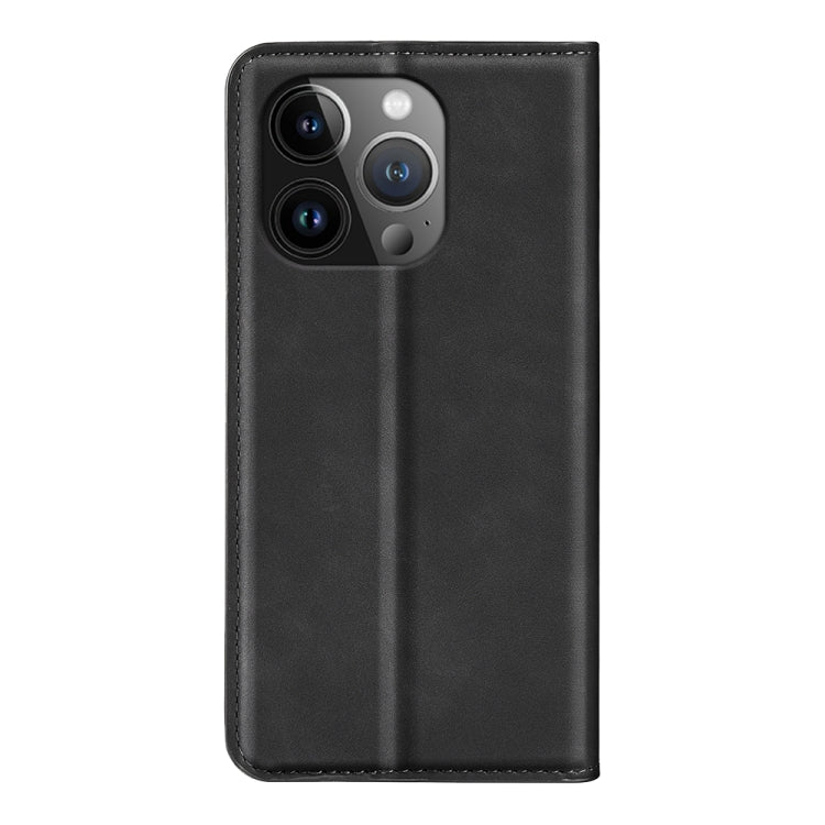 For iPhone 15 Pro Retro-skin  Magnetic Suction Leather Phone Case(Black) - HoMEdemic™ 