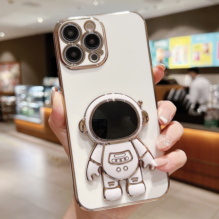 For iPhone 15 Pro Max Electroplating Astronaut Holder Phone Case(White) - HoMEdemic™ 