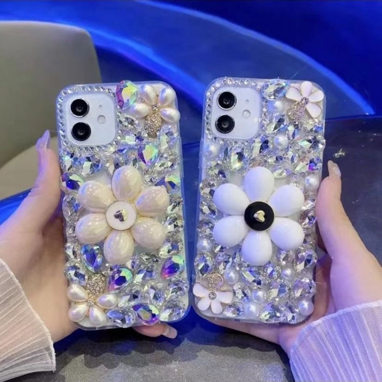 For iPhone 15 Pro Max Sunflower Holder Hand-set Diamond PC Phone Case(White) - HoMEdemic™ 