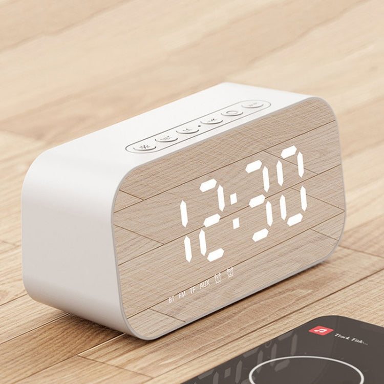 Havit M3 Subwoofer Mini Mirror Clock Bluetooth Speaker, Spsc: 1200mAh (White) - HoMEdemic™ 